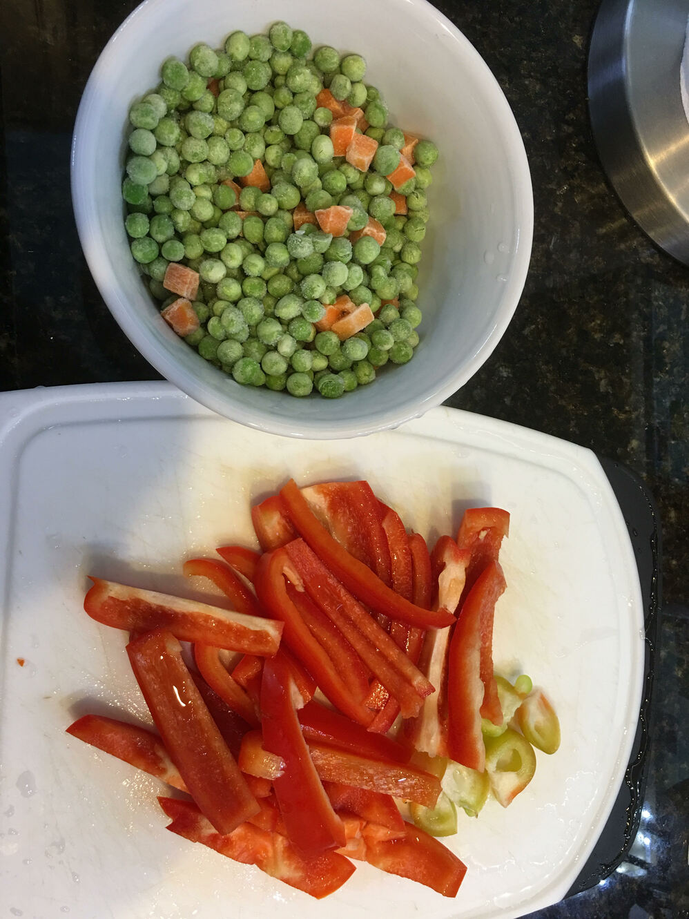 An image showing the cuts for bell peppers